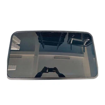 Kompletné univerzálne strešné okno do auta